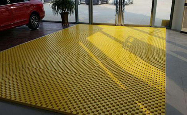 洗車場排水溝<a href=/geshan/44.html target=_blank class=infotextkey>玻璃鋼格柵板</a>